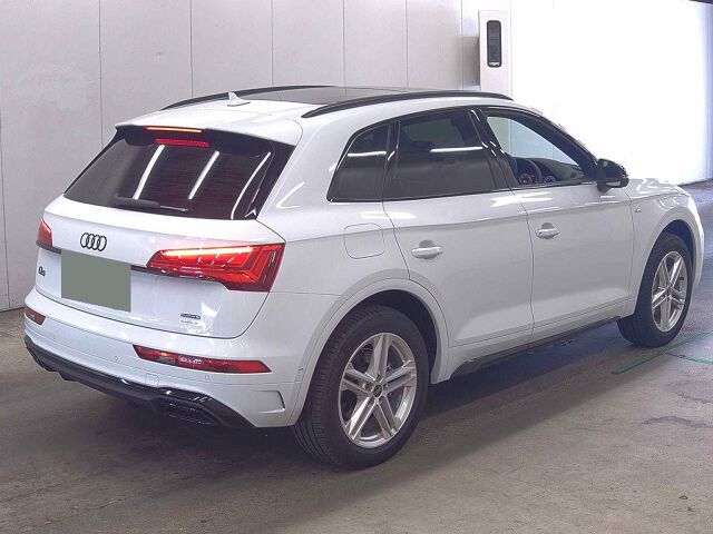 2024 Audi Q5 40TDIクワトロSライン 4WD auction photo 5