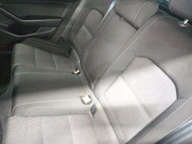 2015 Volkswagen パサートヴァリアント TSIコンフォートライン auction photo 6