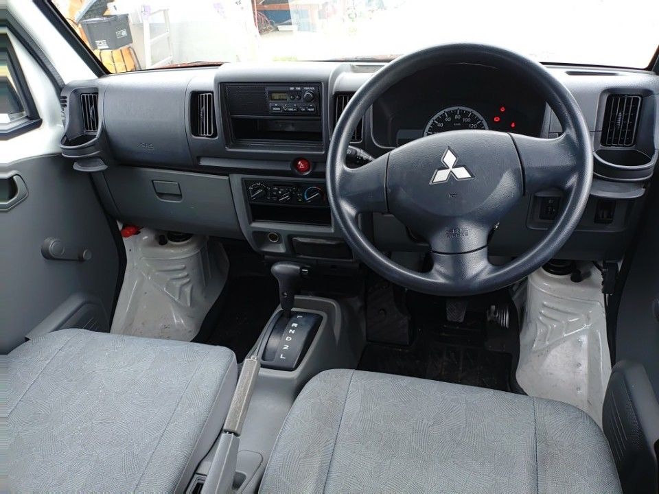 2012 Mitsubishi Minicab auction photo 3