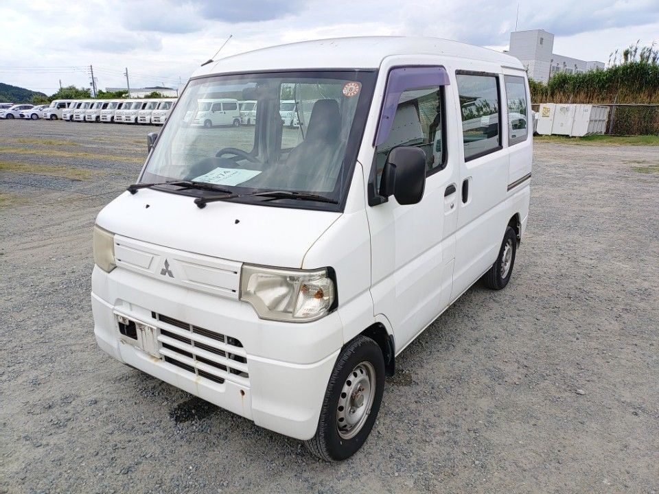 2012 Mitsubishi Minicab Japan auction vehicle