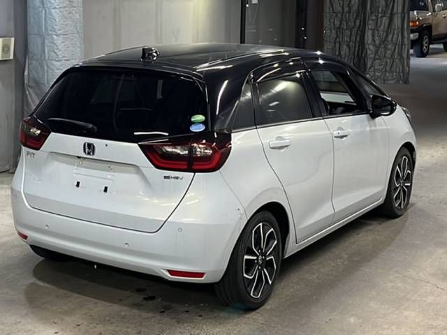 2020 Honda Fit e:HEV Home auction photo 5