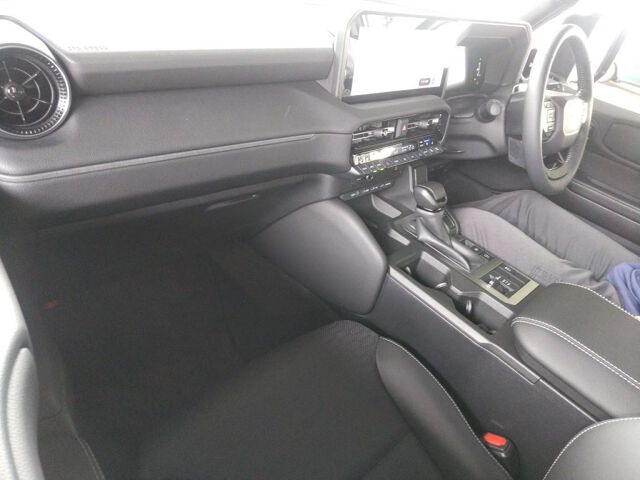 2024 Toyota Land Cruiser 250 VX 4WD auction photo 3