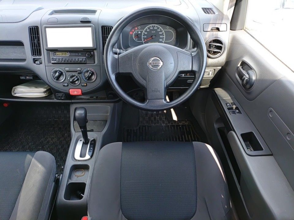 2014 Nissan AD auction photo 3
