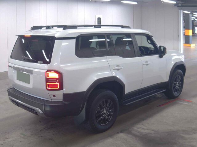 2025 Toyota Land Cruiser 250 VX 4WD auction photo 5