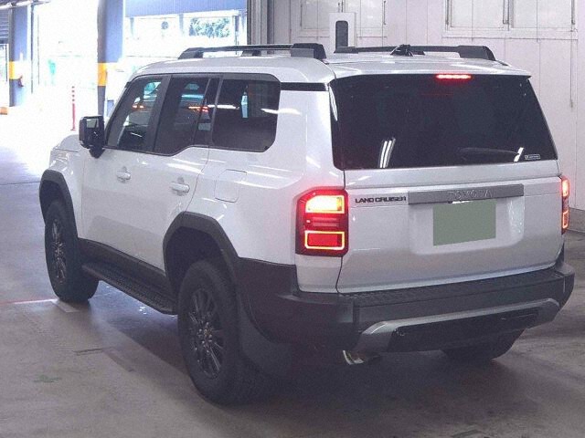 2025 Toyota Land Cruiser 250 VX 4WD auction photo 2