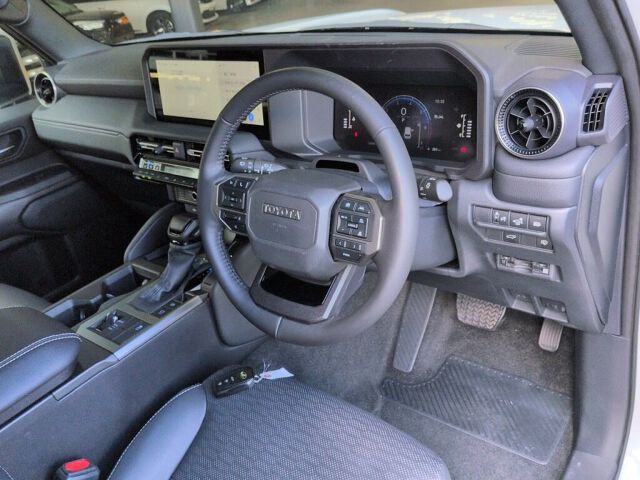 2025 Toyota Land Cruiser 250 VX 4WD auction photo 3