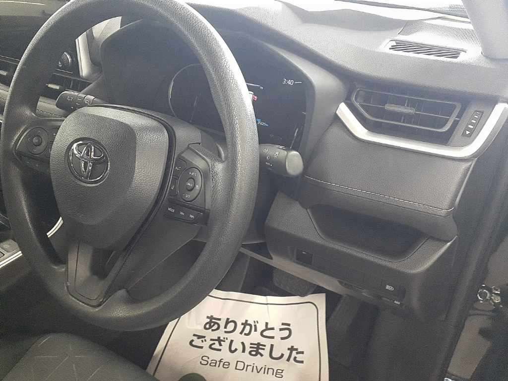 2023 Toyota RAV4 X 4WD auction photo 9