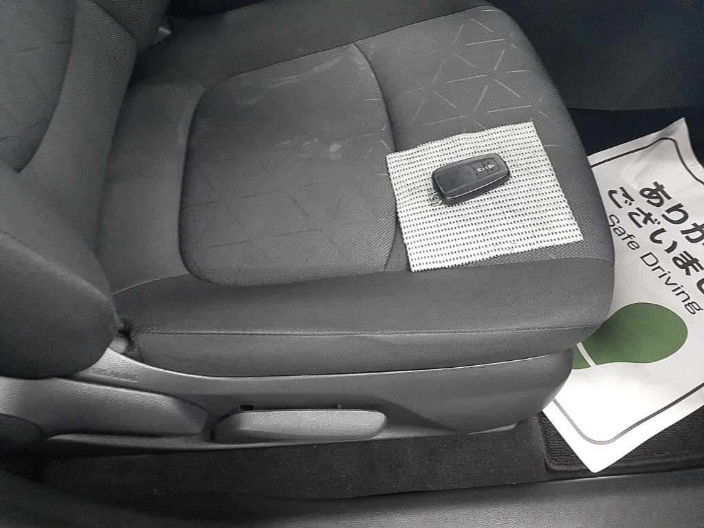 2023 Toyota RAV4 X 4WD auction photo 10