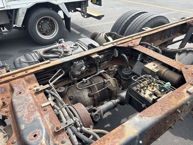 2007 Isuzu Elf シャーシ auction photo 18