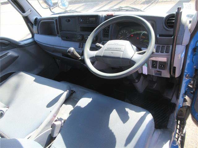 2015 Mitsubishi Fuso Canter dump auction photo 4