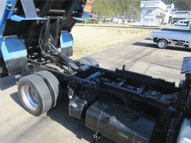 2015 Mitsubishi Fuso Canter dump auction photo 11