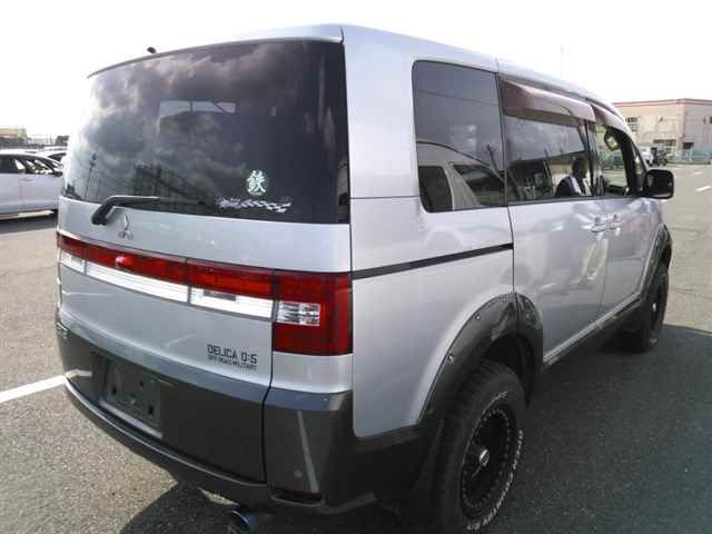 2007 Mitsubishi Delica D:5 4WD Gプレミアム auction photo 5