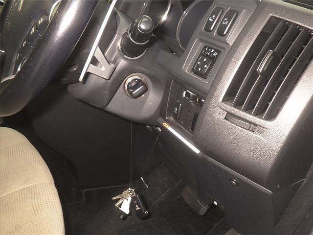 2015 Mitsubishi Delica D:5 4WD G Power Package 7-seater auction photo 9