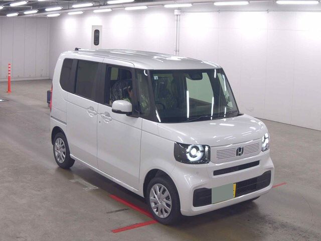 2026 Honda N-BOX Base grade 4WD Japan auction vehicle