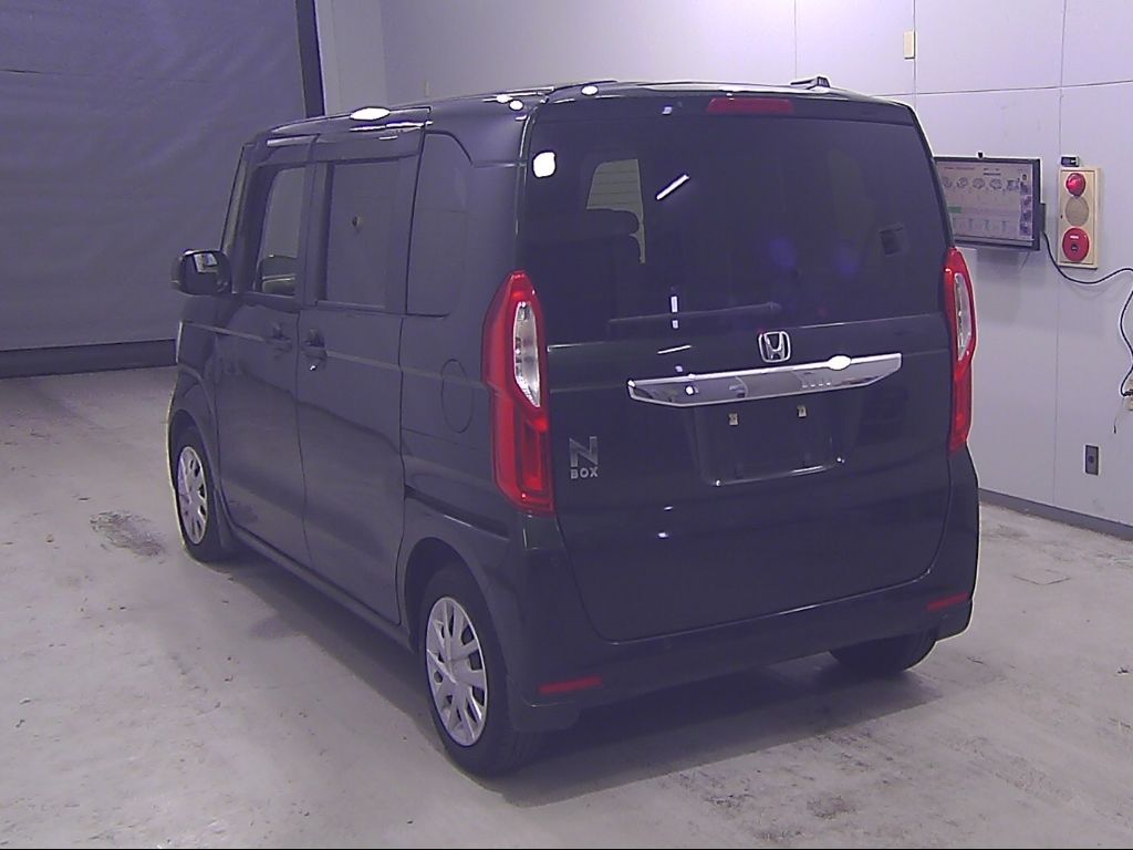 2023 Honda N-BOX L auction photo 5