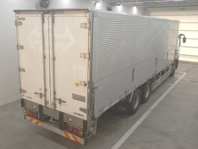 2020 Mitsubishi Fuso Wing auction photo 2