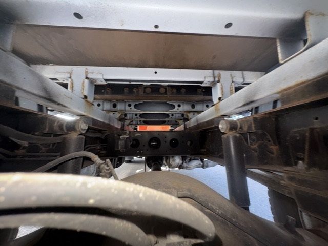 2022 Hino Dutro Flat crane, 4-tier auction photo 15