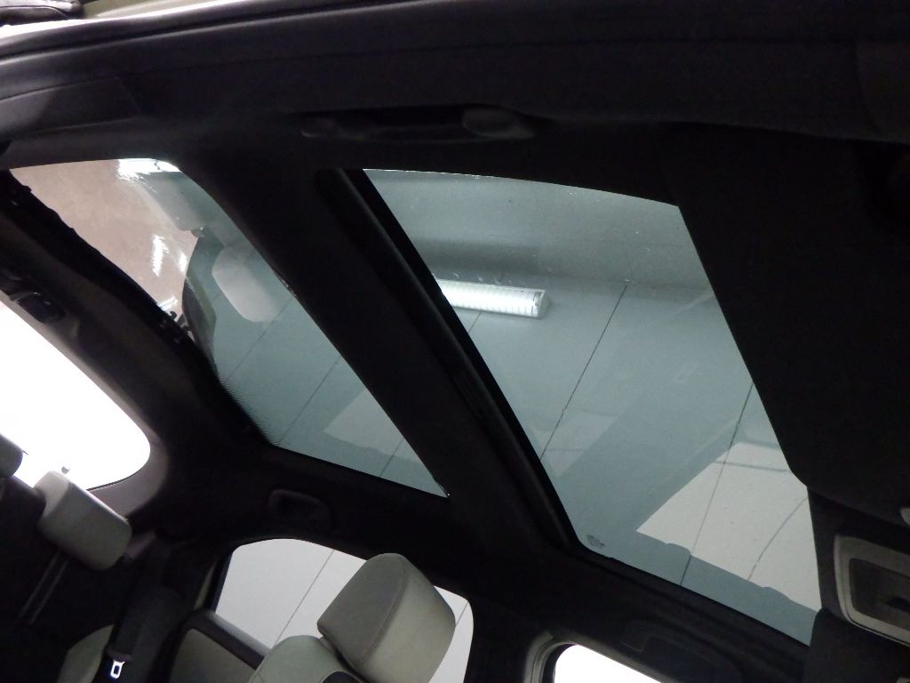 2022 Honda Vezel e:HEV Play auction photo 8