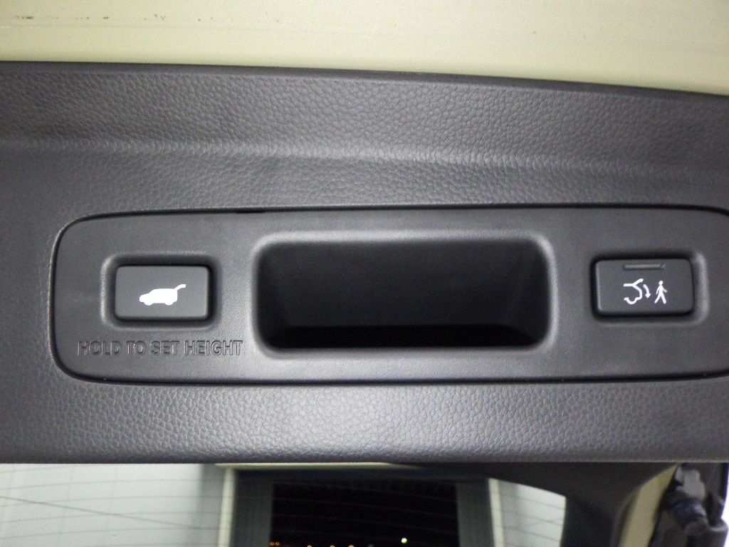 2022 Honda Vezel e:HEV Play auction photo 15