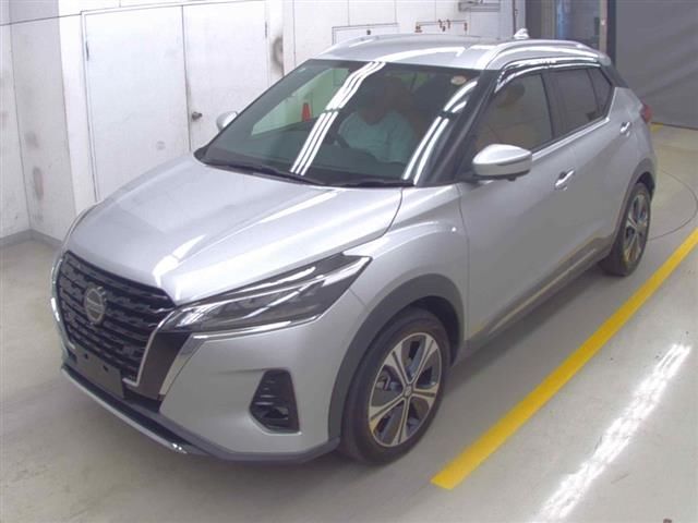 2021 Nissan Kicks X Two-Tone Interior Edition auction photo 3