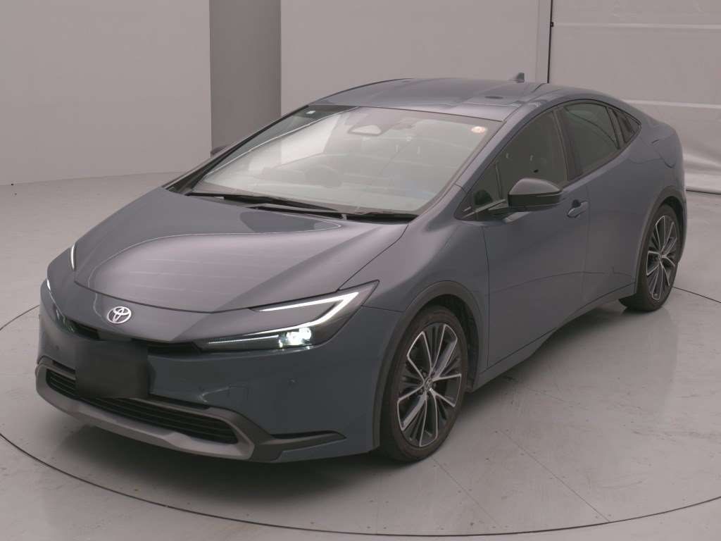 Japan Auction Vehicles 4 2023 Toyota Prius G auction photo