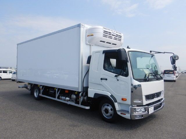 Japan Auction Vehicles 6 2026 Mitsubishi Fuso Fighter 2.05 tons of rehydrated auction photo