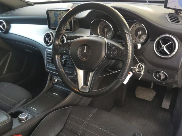 2014 Mercedes-Benz GLA-Class GLA250 4MATIC 4WD auction photo 3