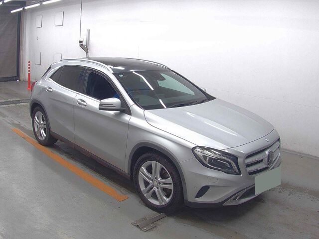 2014 Mercedes-Benz GLA-Class GLA250 4MATIC 4WD Japan auction vehicle