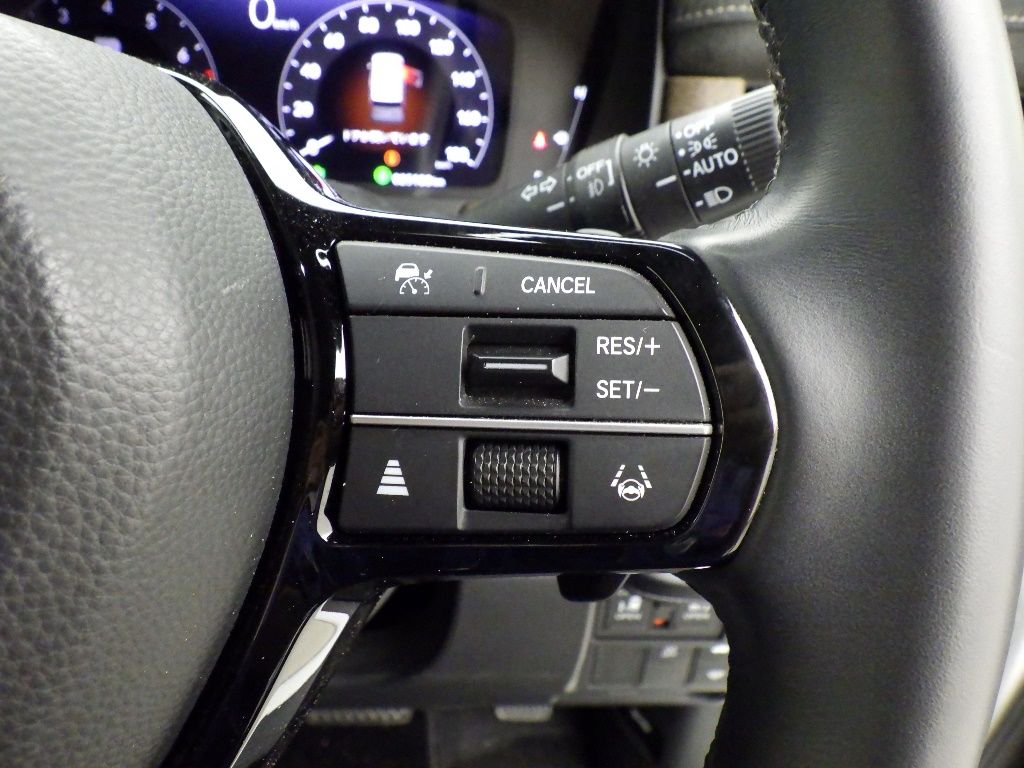 2022 Honda Stepwgn 4WD プレミアムライン auction photo 9