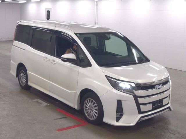 2018 Toyota Noah HV SI Japan auction vehicle