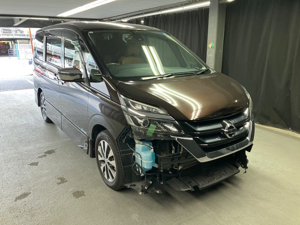 Japan Auction Vehicles 7 2017 Nissan Serena HWS G プロパイロットEDT auction photo