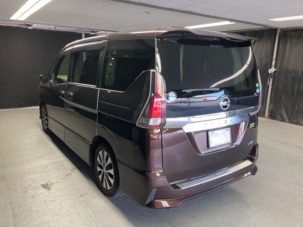 2017 Nissan Serena HWS G プロパイロットEDT auction photo 2