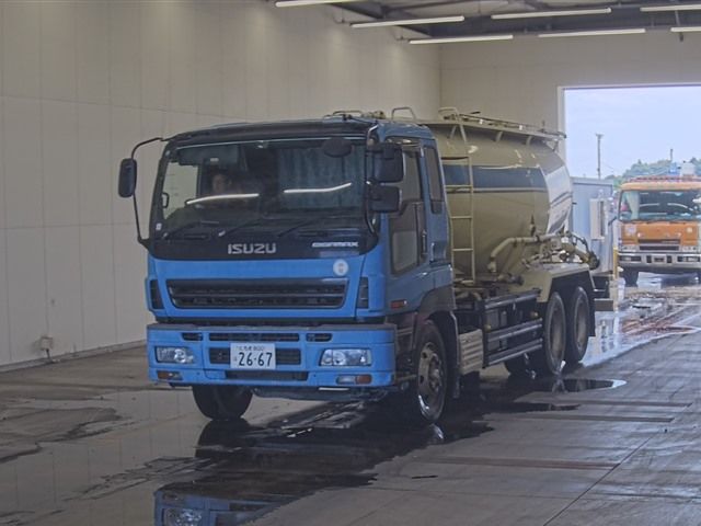 2005 Isuzu Giga フンリュウセンヨウ Japan auction vehicle