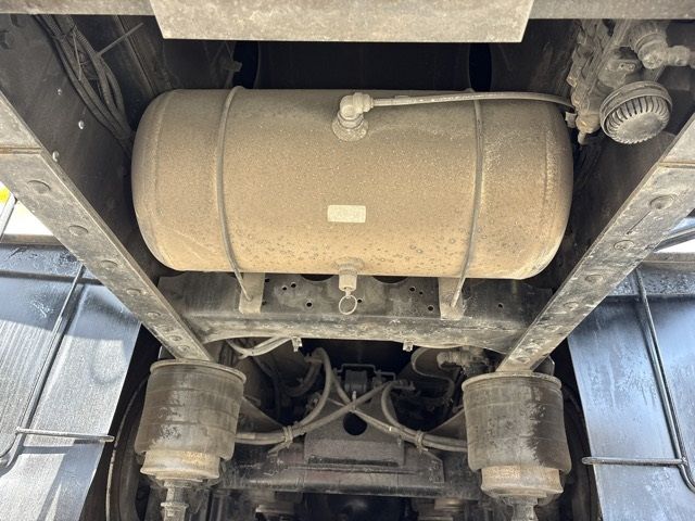 2005 Isuzu Giga フンリュウセンヨウ auction photo 13