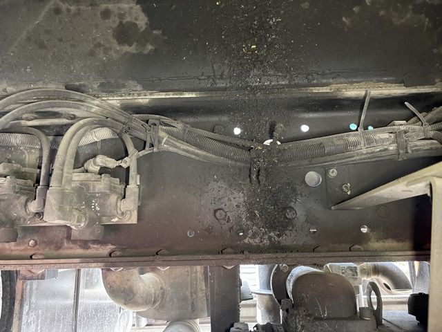 2005 Isuzu Giga フンリュウセンヨウ auction photo 11