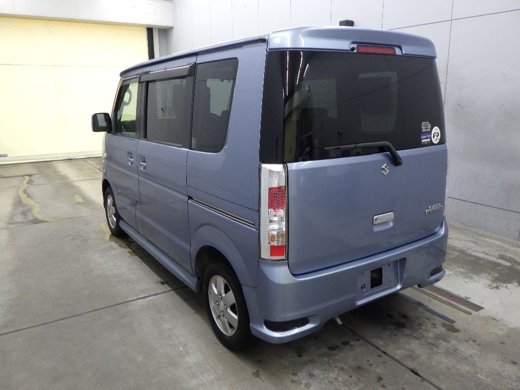 2013 Suzuki エブリィ ワゴン 4WD PZターボ auction photo 5