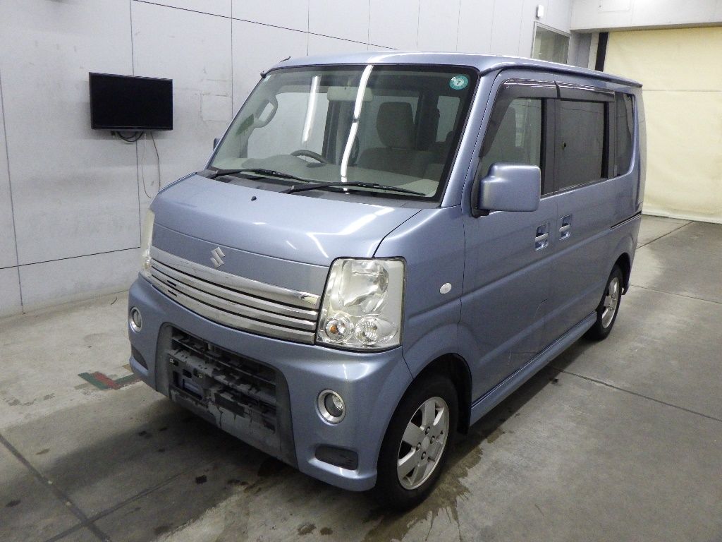 2013 Suzuki エブリィ ワゴン 4WD PZターボ auction photo 4