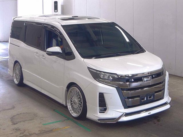 2019 Toyota Noah SI Japan auction vehicle