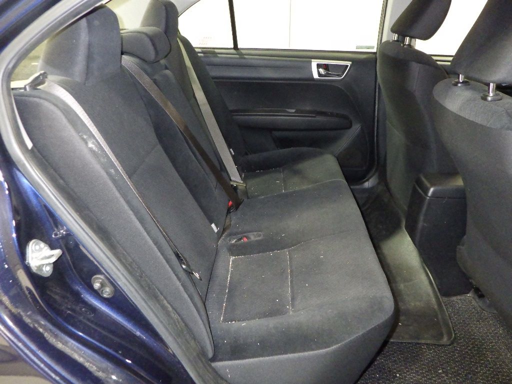2015 Toyota Corolla Axio 1.5G auction photo 7