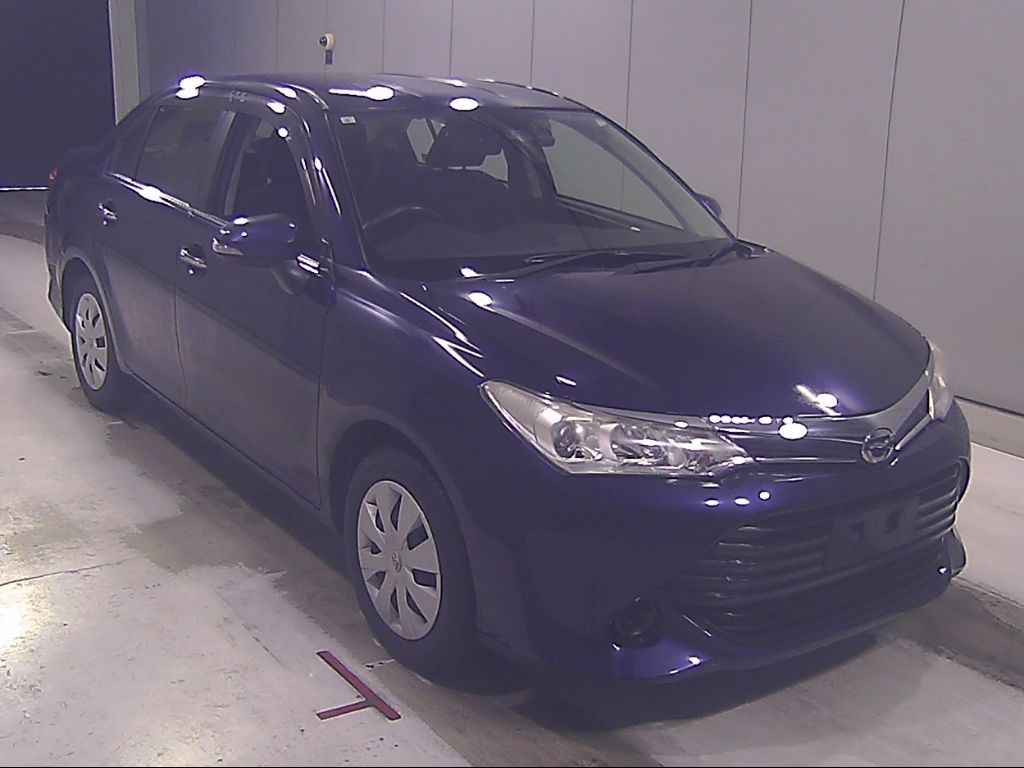 2015 Toyota Corolla Axio 1.5G Japan auction vehicle