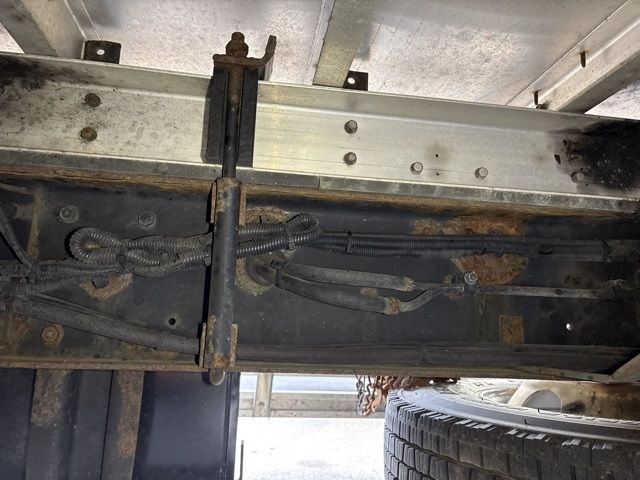 2016 Mitsubishi Fuso Fighter Aluminum Van PG auction photo 12