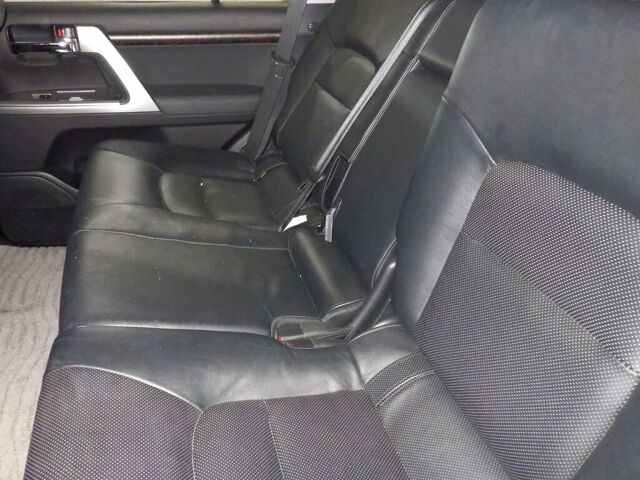 2013 Toyota Land Cruiser AX G Selection 4WD auction photo 6