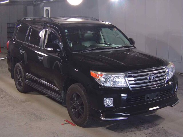 Japan Auction Vehicles 8 2013 Toyota Land Cruiser AX G Selection 4WD auction photo