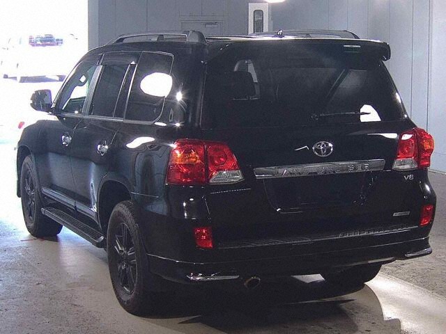 2013 Toyota Land Cruiser AX G Selection 4WD auction photo 2
