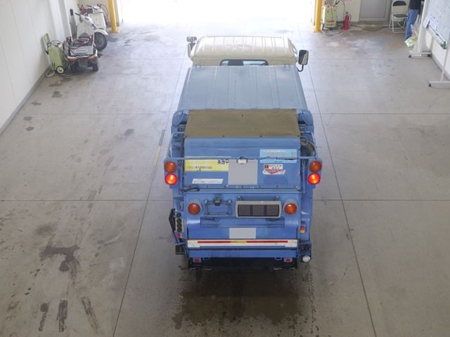 2009 Isuzu Elf Jinkai auction photo 3