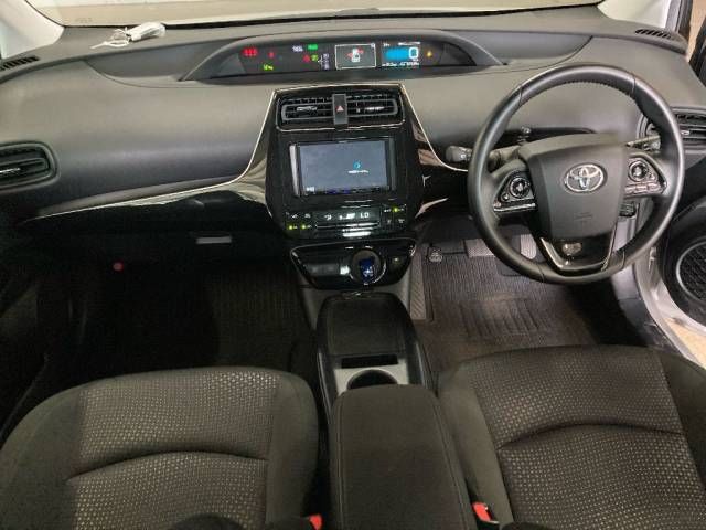 2021 Toyota Prius S auction photo 2