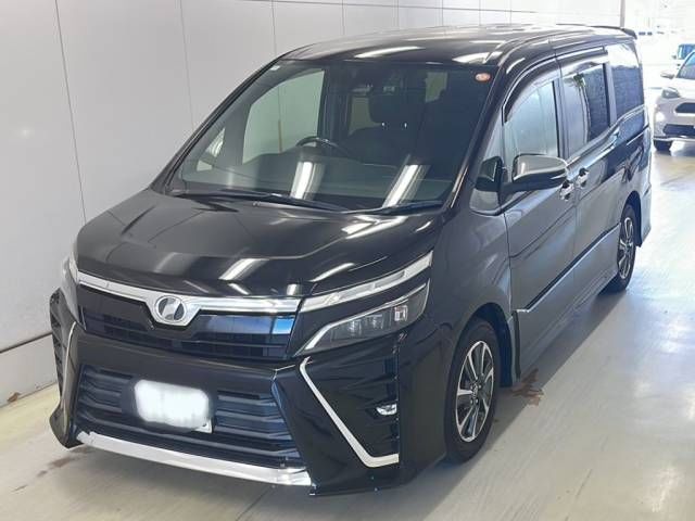 2018 Toyota Voxy ZS 煌 Japan auction vehicle