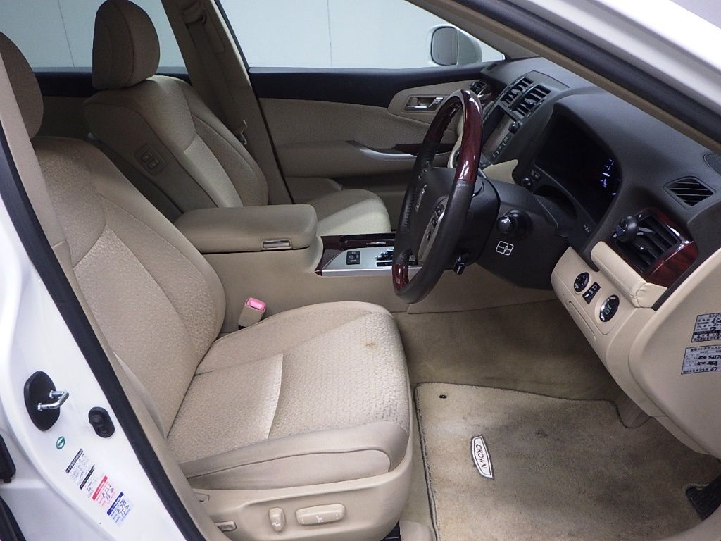 2011 Toyota クラウン SED Royal Saloon auction photo 6