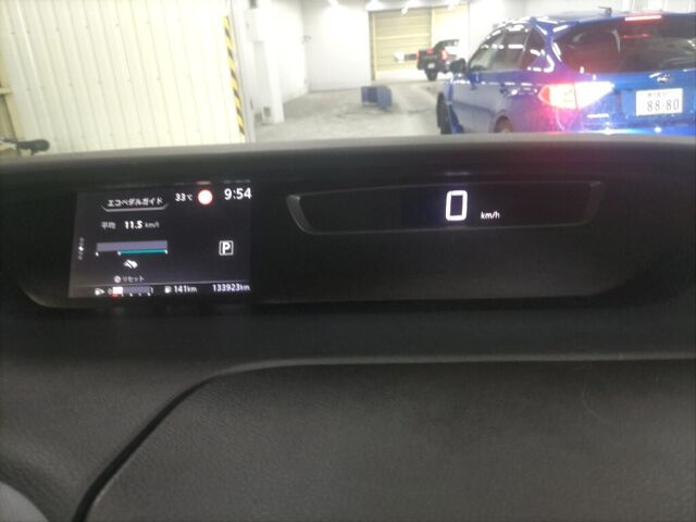 2018 Nissan Serena X V Selection 2 auction photo 6