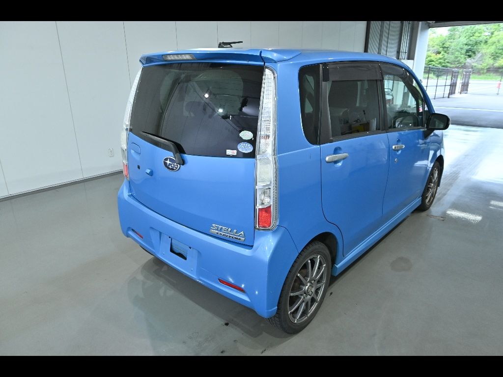 2011 Subaru Stella Custom RS auction photo 2